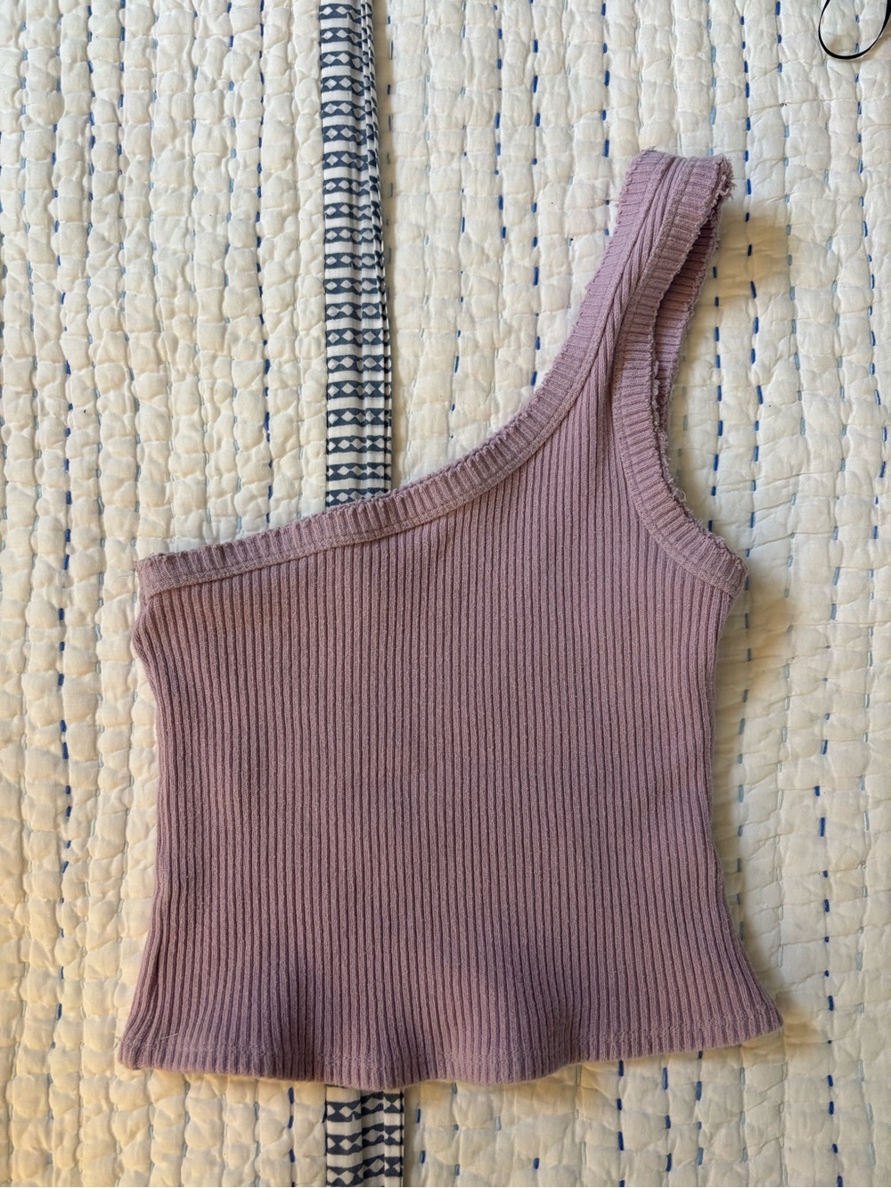 Urban Outfitters Ribbed One-Shoulder Tank Top in Lavender